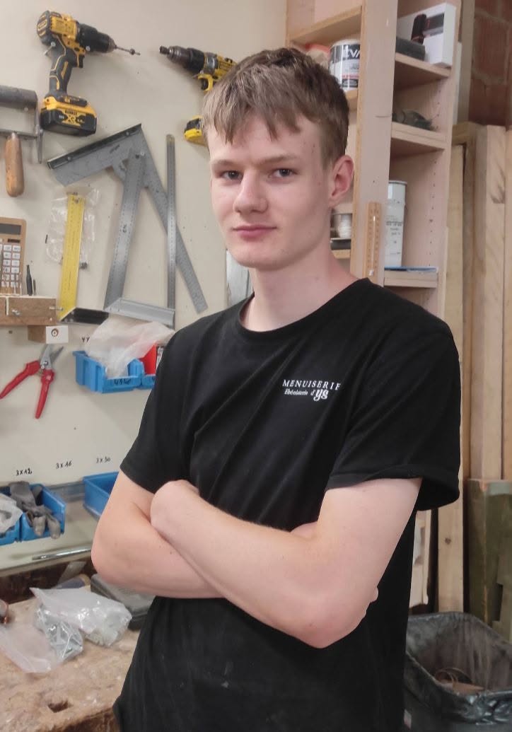 Gabriel <br> Apprenti menuisier fabricant